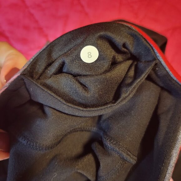 Lululemon Reversible Groove Bootcut Pants – Size 8, Black & Striped Waistband - Picture 7 of 7